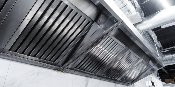 Limpiezas de Conductos de Extracción y Ventilación Benavent de Segrià · Cocina de Braserías