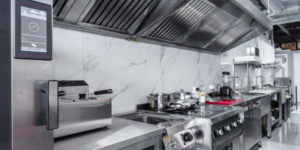 Limpiezas de Filtros, Turbinas y Motores en Lleida · Cocina de Take Away